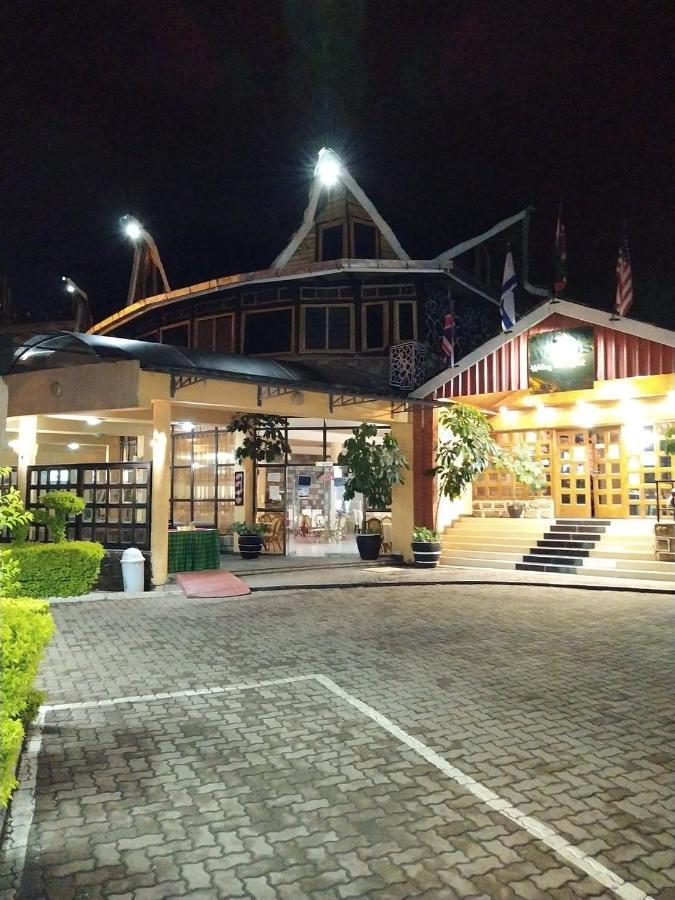 Vienna Woods Hotel Nakuru Zewnętrze zdjęcie